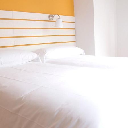 Hostal Boreal Mistral Burgo 外观 照片
