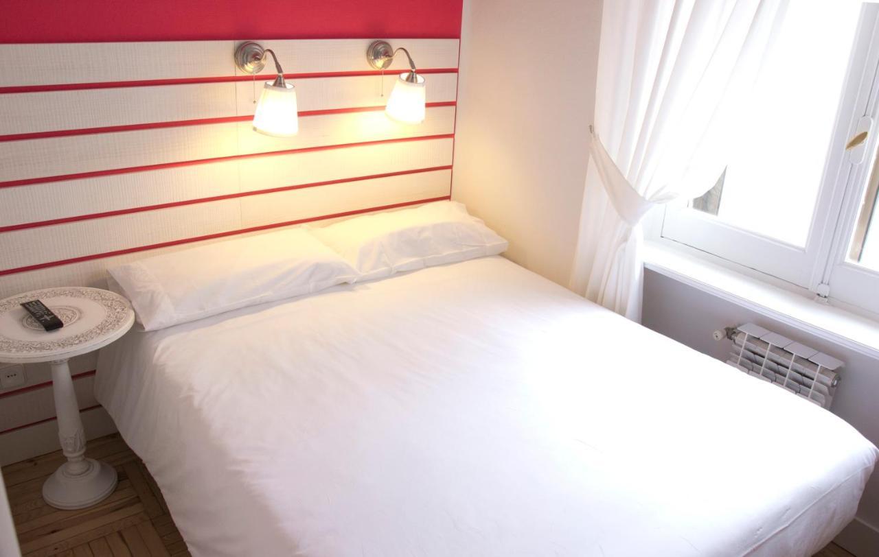Hostal Boreal Mistral Burgo 外观 照片